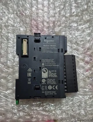 Schneider Electric Modicon TM3AQ4 Analog Çıkış Modülü